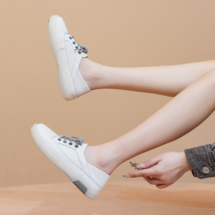 Douyin Live Broadcast Popular Genuine Leather White Shoes for Women 2025 Spring and Summer Tbottomon Sole Soft Sole Soft Surface Breathable Two-Wear Sneakers