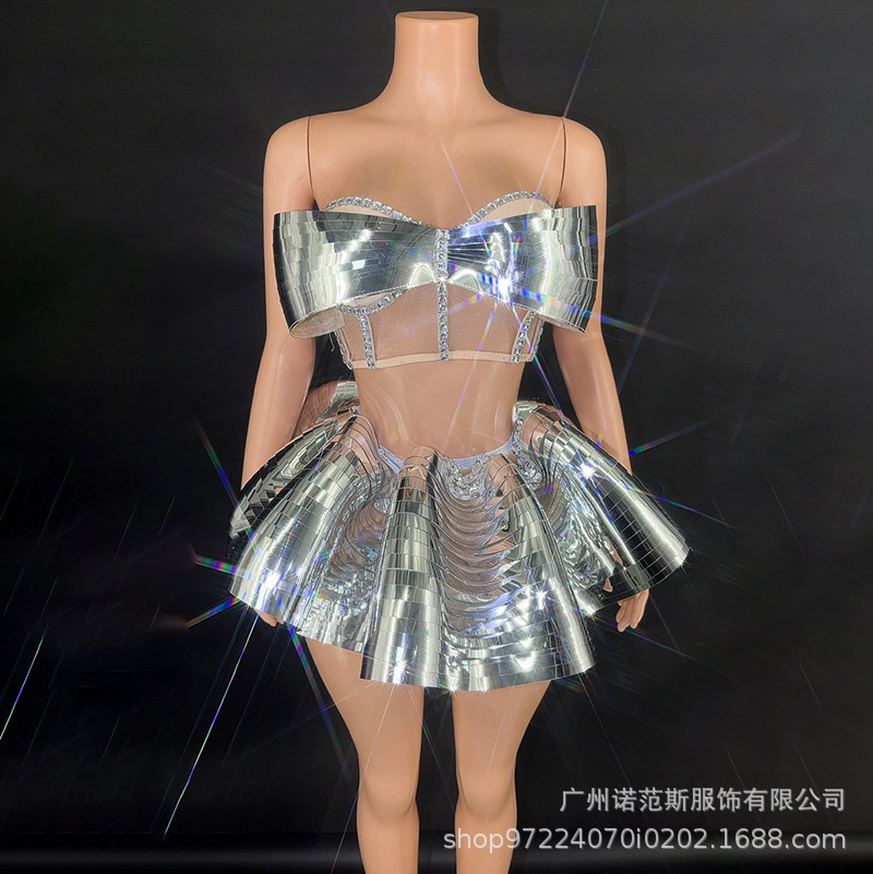 Niche Design Sense silver Bright Face Ultra Short dress Birthday Party Light Luxury Dress Women's Group Stage Song Dress