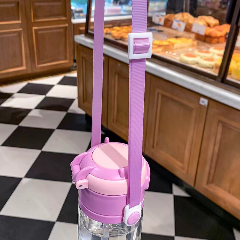 Botella de agua escolar con pajilla y correa, plástico resistente a caídas