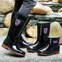 �Ϻ����к�ɫ����Ь������ĥ�й��Vѥˮ�a�r���λ��ˮЬ�ڱ���ѥ