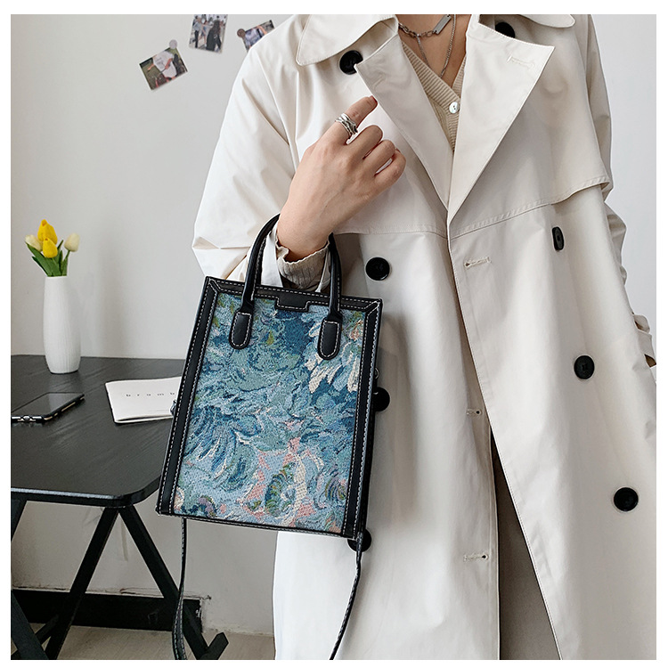 Large-capacity Oil Painting Fashion Shoulder Tote Bag Wholesale Nihaojewelry display picture 10