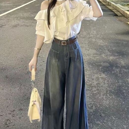 Trendy Influencer Style Ruffled Halter Neck Short-Sleeve Off-Shoulder Shirt T-Shirt + High-Waisted Denim Floor-Length Wide-Leg Pants Set Trendy Influencer Style Ruffled Halter Neck Short-Sleeve Off-Shoulder Shirt T-Shirt + High-Waisted Denim Floor-Length Wide-Leg Pants Set
