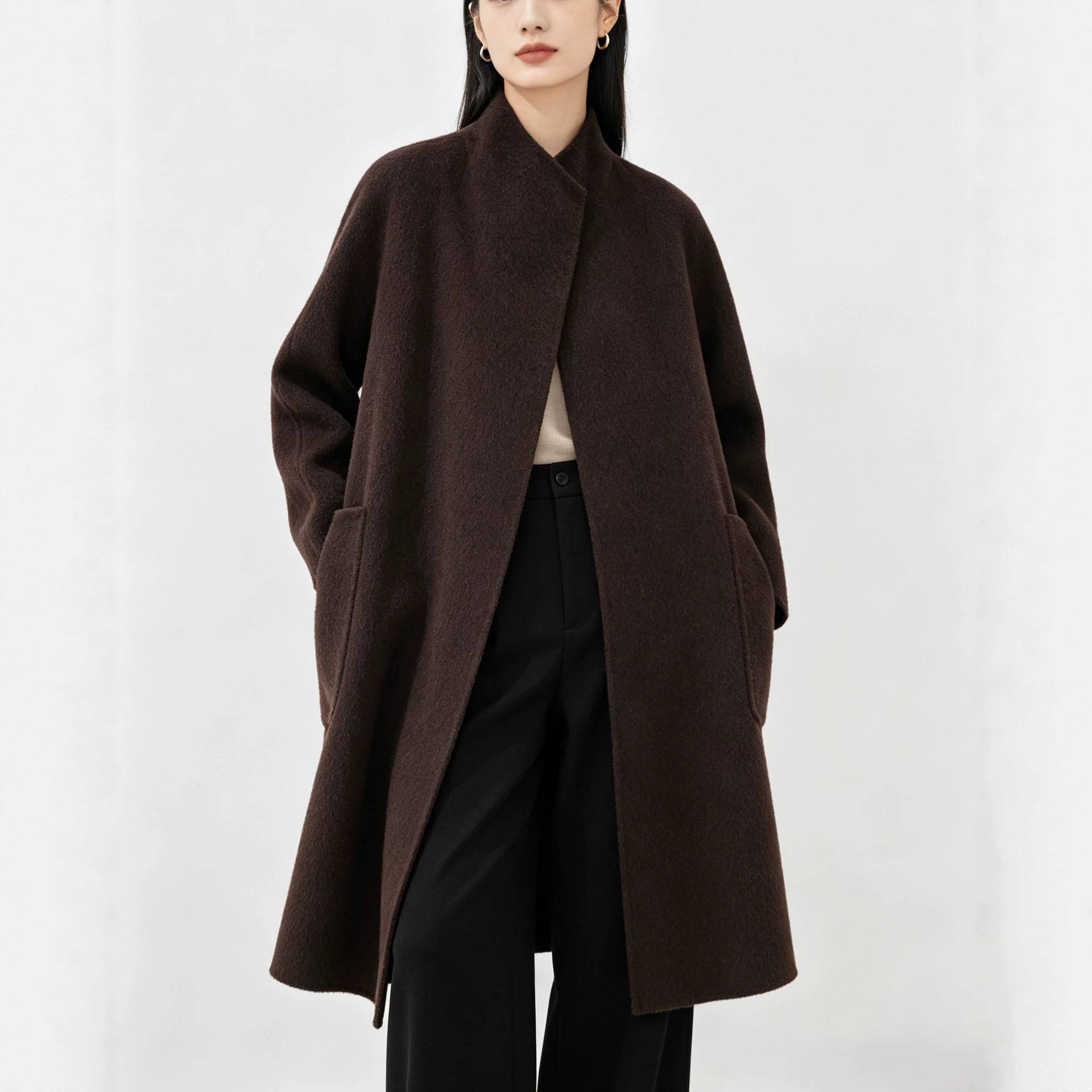 2026 Fall/Winter 100% Camel Hair Loose-fitting Double-sided Camel Hair Coat, suitable for both commuting and casual wear.