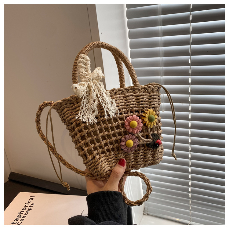 Women's Small Spring&Summer Straw Flower Vacation Beach Weave String Straw Bag display picture 39