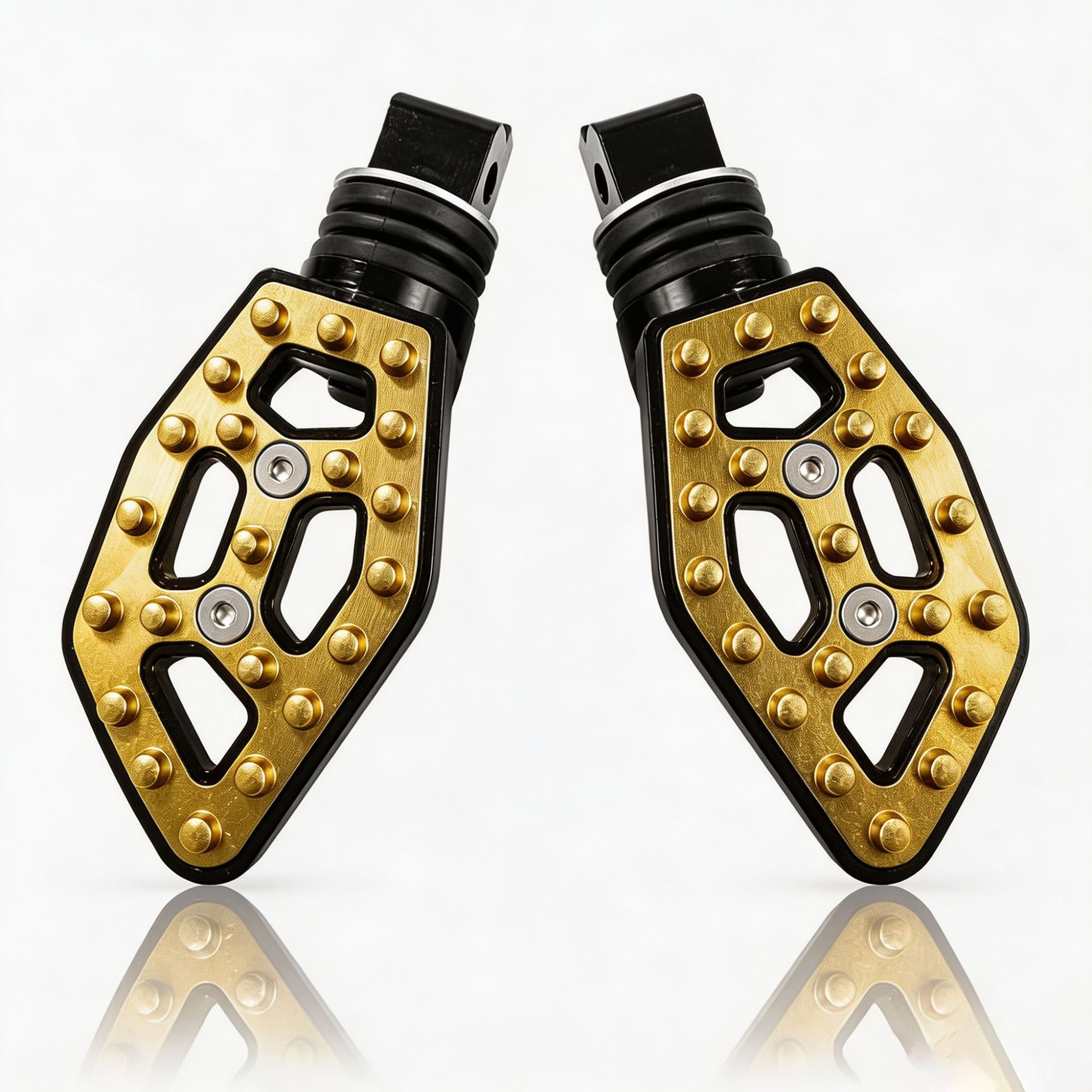Motorcycle Modification Parts Cnc Aluminum Alloy Hollow-Out Foot Pedals Metal Non-Slip Rear Footrests Universal Wear-Resistant Foot Pedals