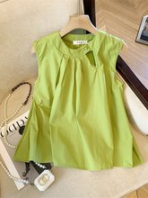 牛油果绿无袖挂脖上衣女夏法式吊带娃娃衫棉麻小衫亮色衬衫