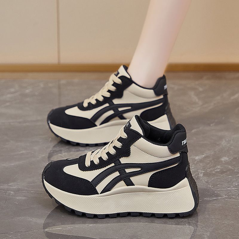 Añadir zapatos deportivos de alto rendimiento de camello para mujeres otoño y invierno 2025 nuevos zapatos de algodón calientes antideslizantes con suela gruesa zapatos