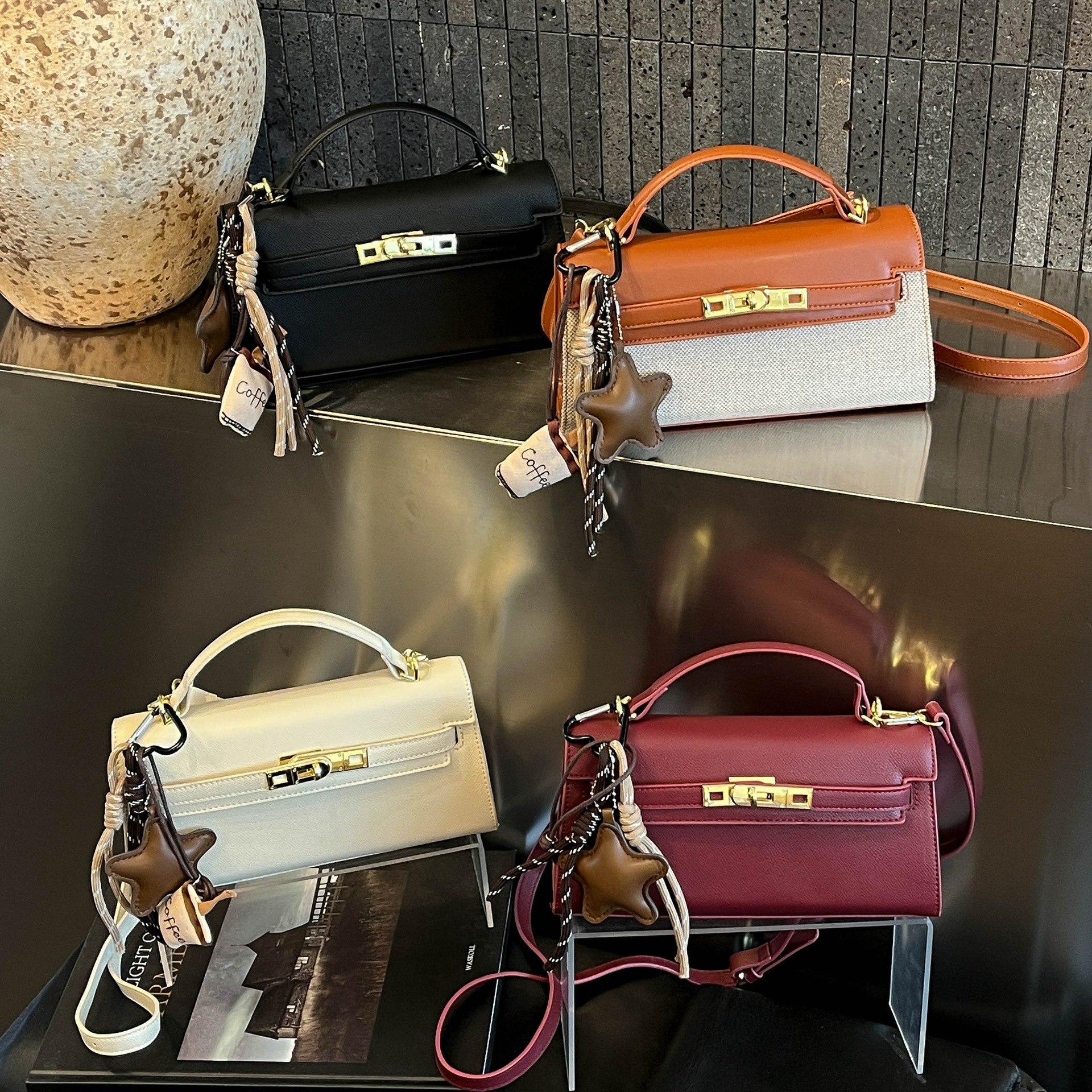 High-end color-blocking niche bag for women, 2026 new versatile casual crossbody bag, Korean-style color-blocking small handbag