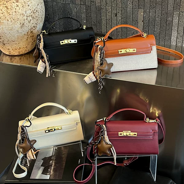 High-end color-blocking niche bag for women, 2026 new versatile casual crossbody bag, Korean-style color-blocking small handbag