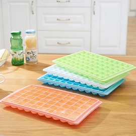 垃圾桶;收纳盒;衣架