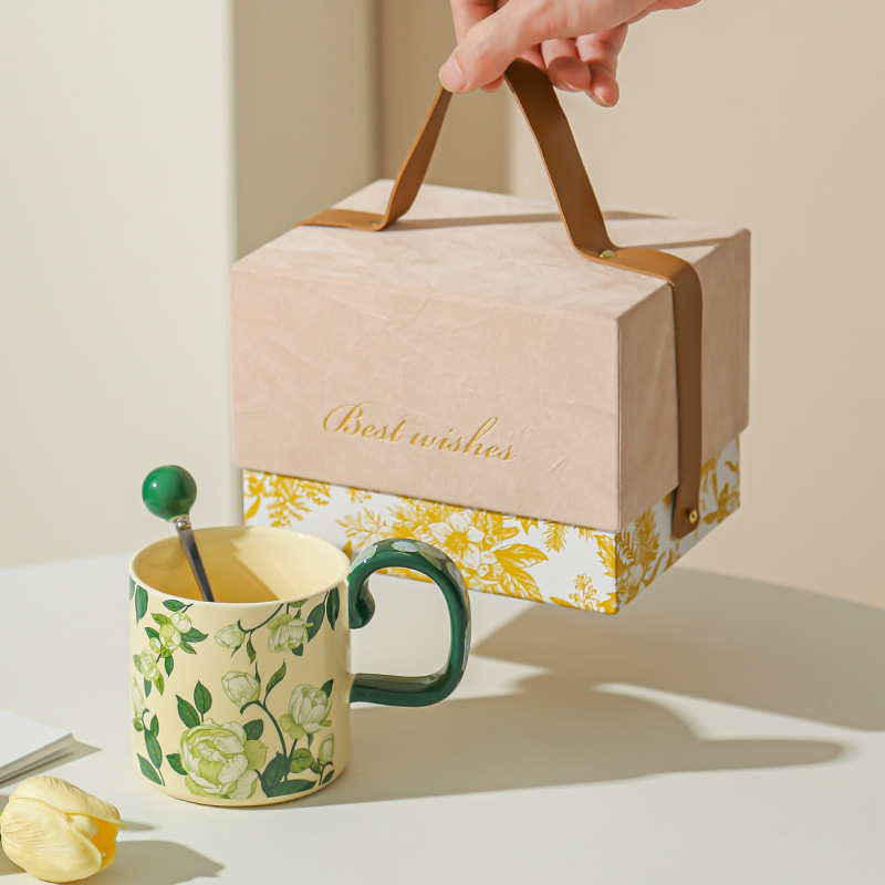 Regalos de cumpleaños para niñas, tazas de cerámica prácticas para novias, tazas de café, recuerdos de boda para amigos, caja de regalo de alta calidad