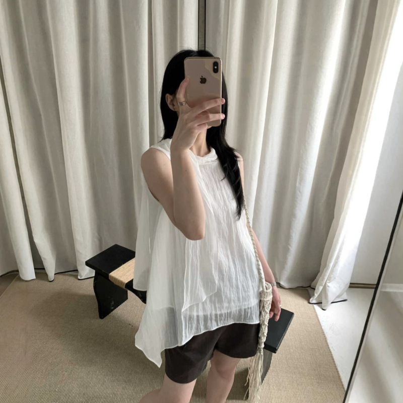 Zhijian Textured Collarless Sleeveless Vest with a High-End Feel, Lyocell Top for Summer 61107 Zhijian Textured Collarless Sleeveless Vest with a High-End Feel, Lyocell Top for Summer 61107