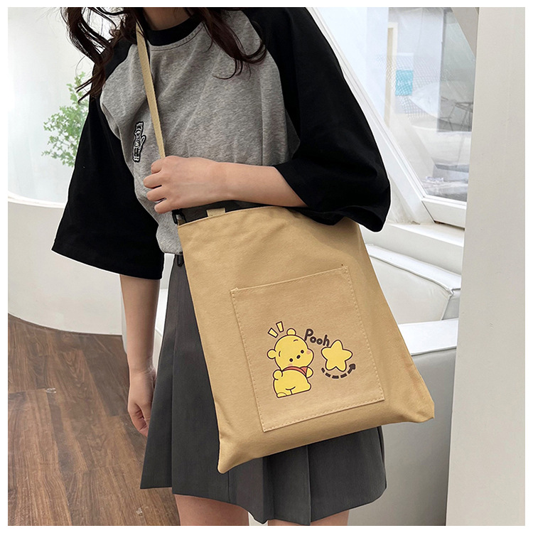 New high-appeartion-level hand-held tote bags are selling well, large-capacity single-shoulder crossbody bags, and wholesale canvas bags for junior and senior high school students undefined