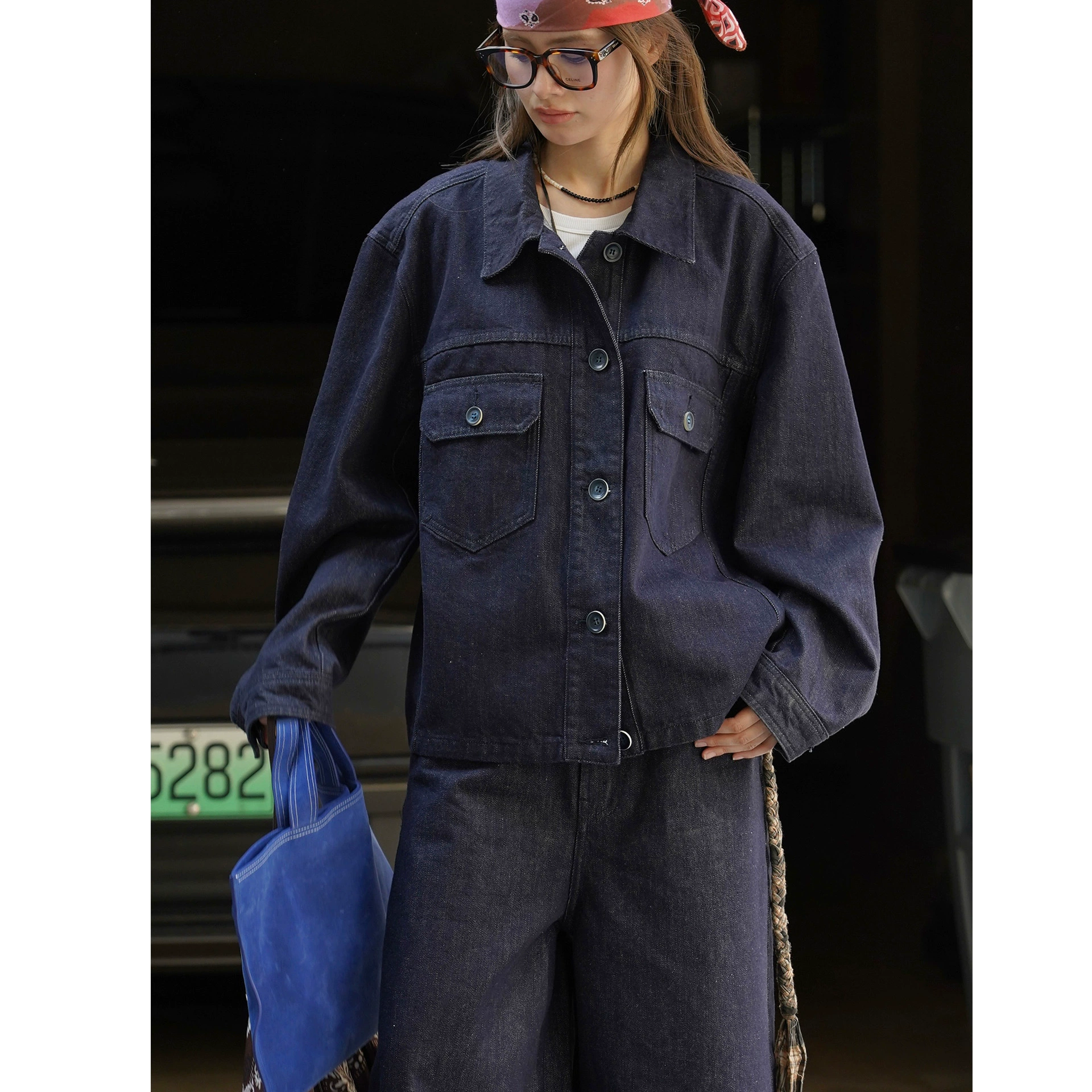 早秋新款日系时髦复古翻领原色牛仔夹克骨感挺阔有型外套女