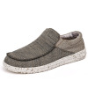 Breathable mesh shoes in summer casual shoes are light and versatile. Lazy people wear shoes with one foot