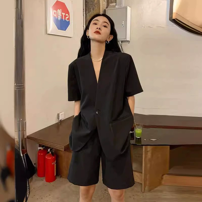 [Спот] Amoi и Xinsin женский толстый мм шорты из двух частей Простое пальто с короткими рукавами для тонкого набора 2219