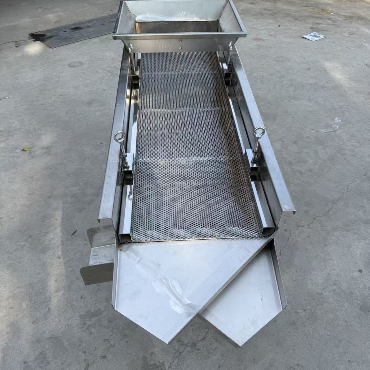 家用大小谷子黄豆筛分机 菜籽选种不锈钢振动筛 三相电双层电动筛