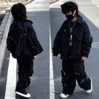 儿童新款美式重工多铆钉小众设计机能风宽松潮酷外套