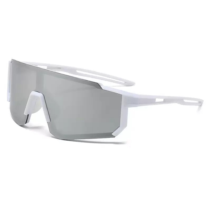 White frame, white mercury