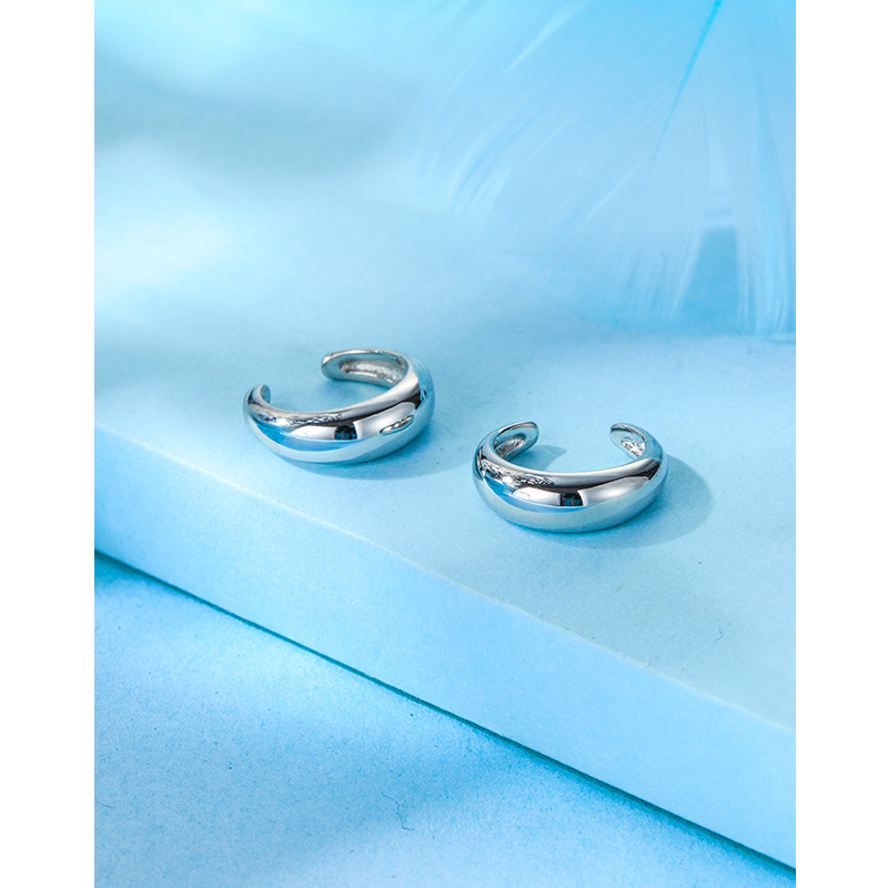 S925 plata esterlina en forma de C clip de oreja sin OREJA DE LAS MUJERES clip de hueso de oreja diseño simple pequeño temperamento de alto grado pendientes