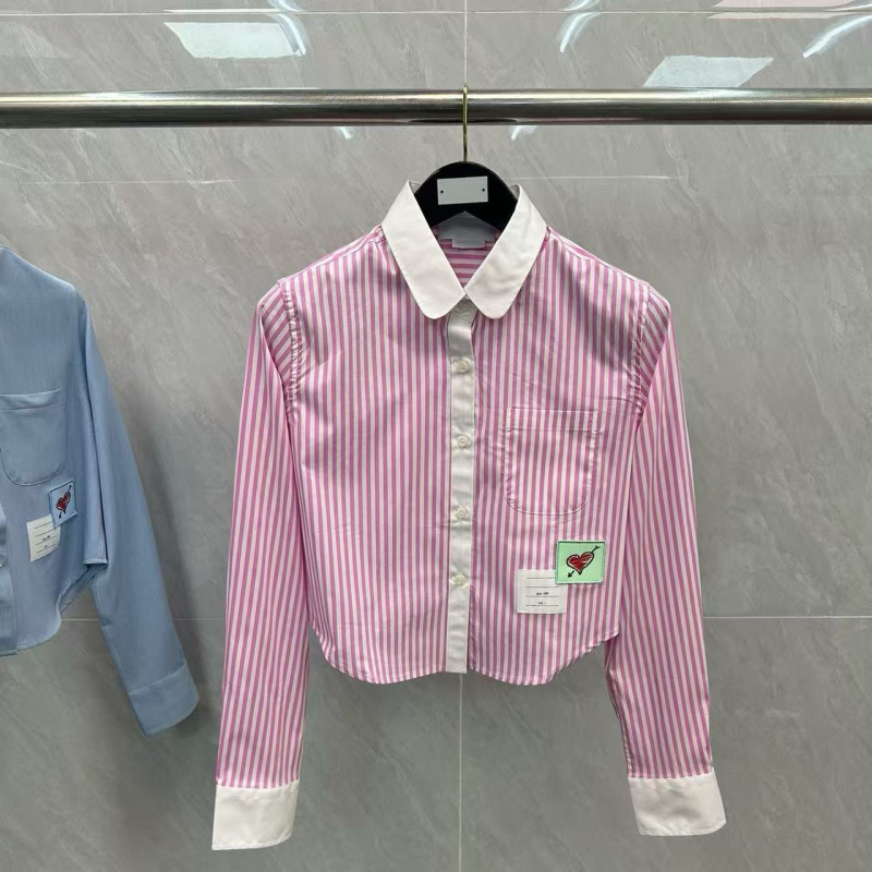Factory direct TB women's Qixi Festival limited edition pink striped cropped long-sleeve shirt in college style Factory direct TB women's Qixi Festival limited edition pink striped cropped long-sleeve shirt in college style