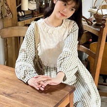 2023秋装新款女装甜美小清新刺绣拼接棉麻格子连衣裙长袖宽松长裙