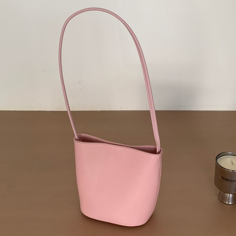 Cross-Border French Minimalist Small Bucket Bag Genuine Leather Women's Bag 2026 New Arrival Top Grain Cowhide Shoulder Underarm Crossbody Bag - Thumbnail 8
