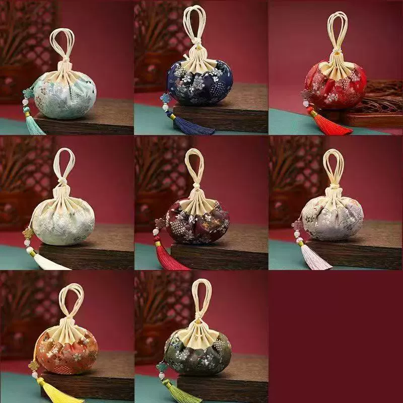 Новогодний пустой мешочек, сумочка с вышивкой в старинном стиле, портативный декоративный подвесной аксессуар, мешочек от комаров, ароматический мешочек в китайском стиле.