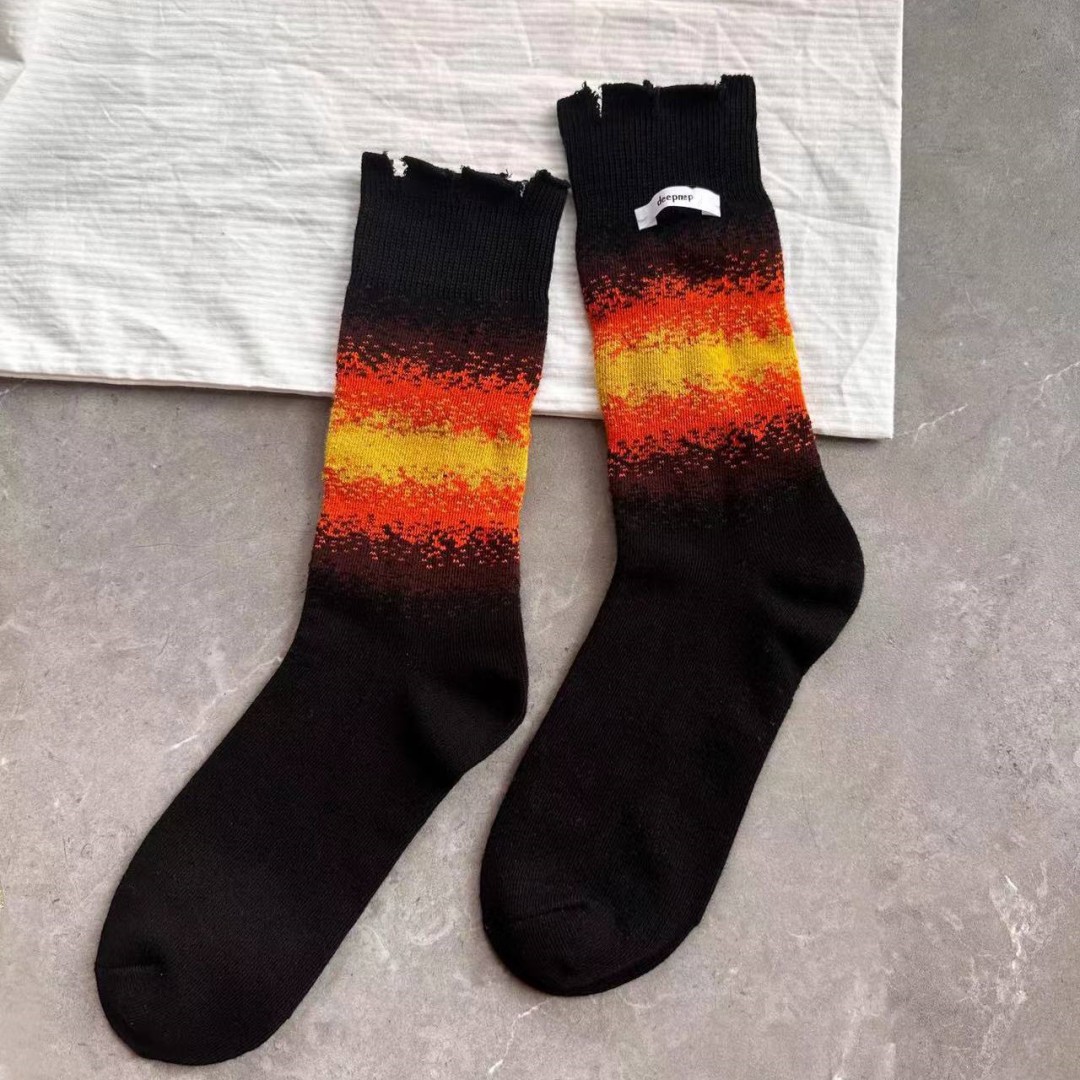 Unisex Casual Color Block Cotton Crew Socks A Pair display picture 7