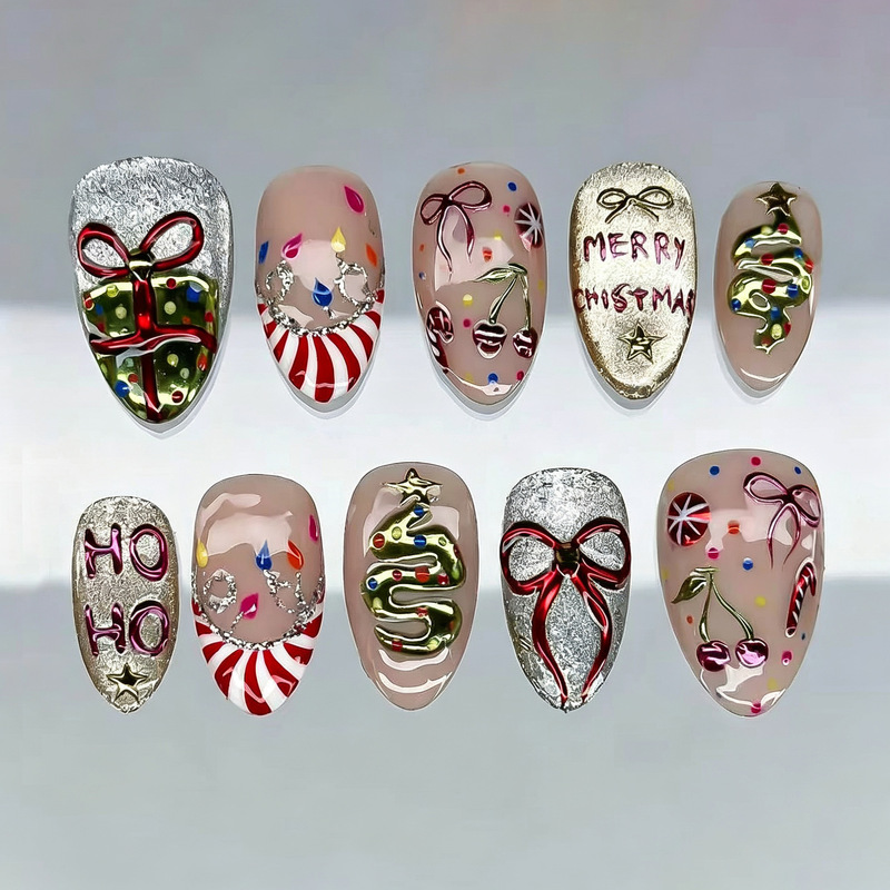 30 pieces of new, exquisite, gold-plated Christmas tree almond-shaped press-on nails, featuring a dazzling cat-eye effect and a bow design, popular in Europe and America