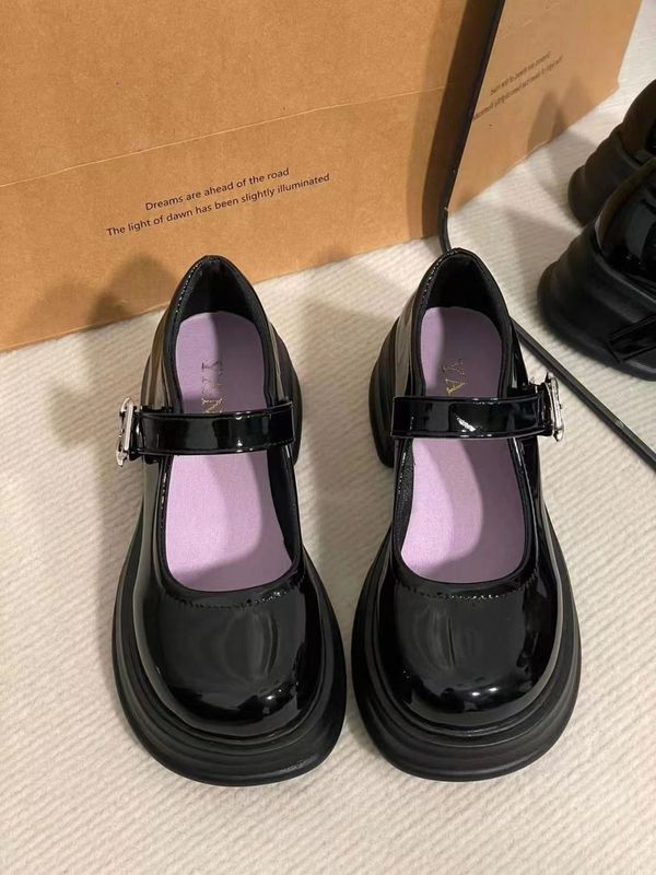 黑色甜酷玛丽珍鞋女新款厚底增高学院复古金属扣小皮鞋配裙子|undefined