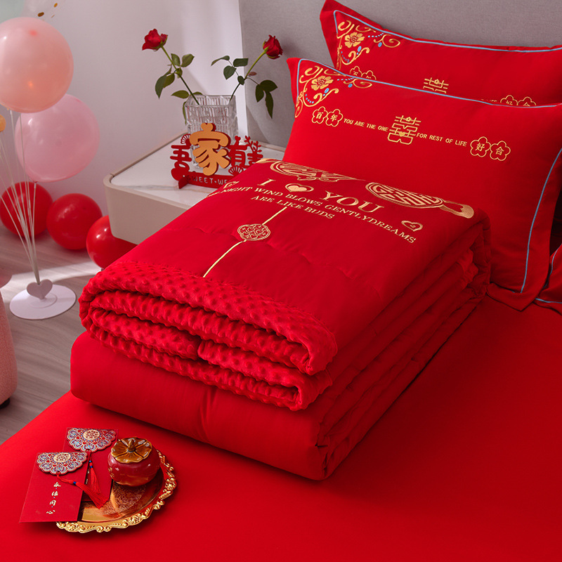 결혼식 큰 빨간 여름 시원한 새 결혼식 겨울 두꺼운 담요 여자는 결혼 침대에 나간다