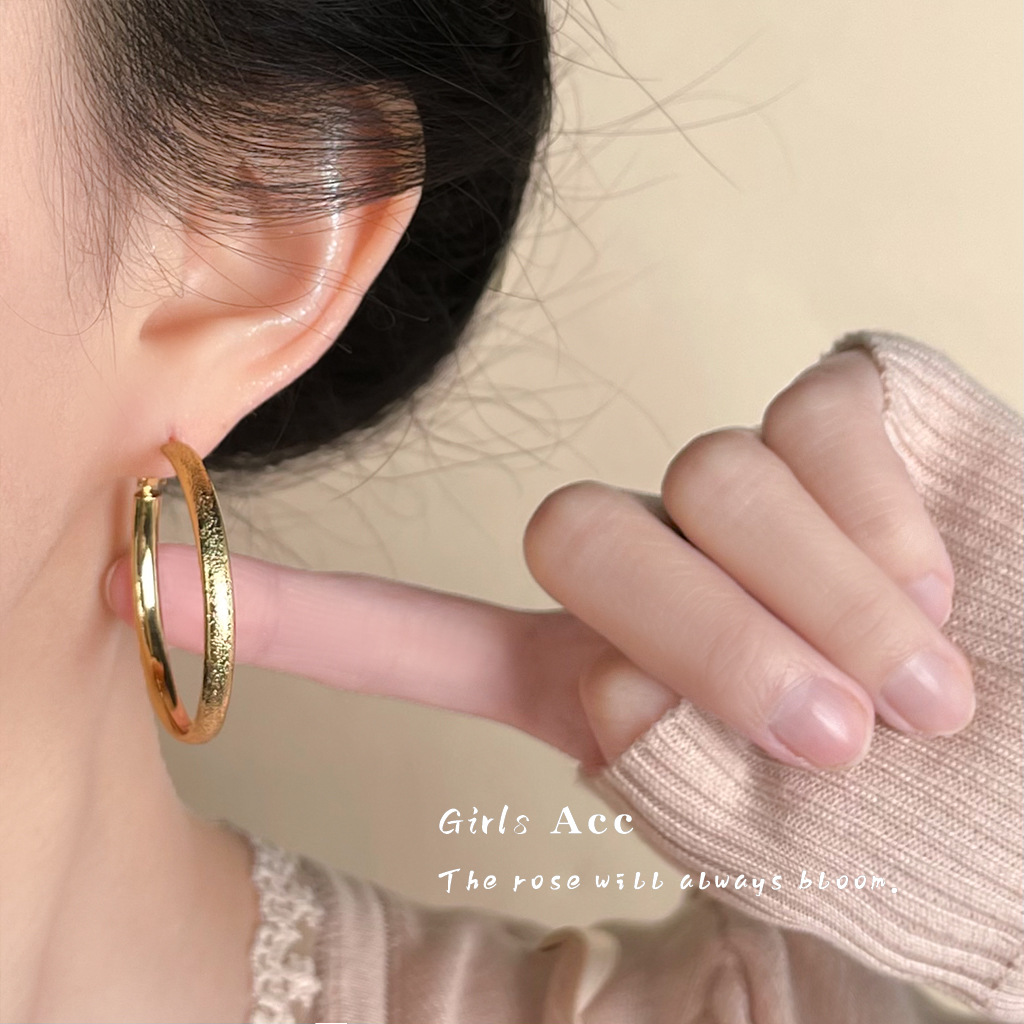 eryumote_0001_耳语场景新水印 拷贝.jpg