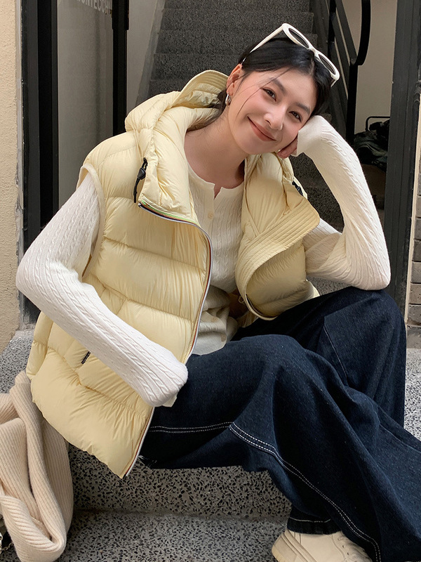 2025年冬季新款韩版羽绒服女马甲短款立领时尚马夹户外保暖高级感|undefined
