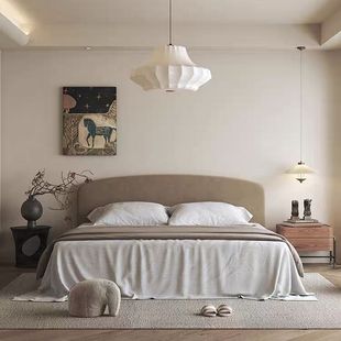 French-Style Minimalist Trendy Homestay Bed for Girls' Bedroom, Cream Frosted Velvet Bed, Small Apartment Modern Simple Upholstered Bed
