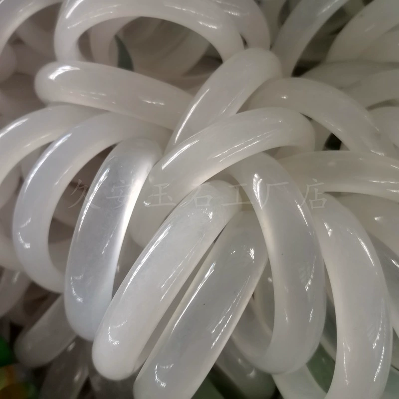 Quartz Yiyu Yueye Moon Light Bracelet Fine Moisturizing Baiyue Wild Women's Jade Bracelet Jewelry Factory wholesale