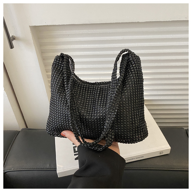172g Weight Sewing Thread Fashion Element Zipper Closure Type Single Shoulder Strap Strap Type Underarm Bag Bags Type Daily, Shopping Occasion Pu Leather Material Solid Color Pattern All Seasons Season Women's Gender Streetwear Style Square Shape Small Size Women's Small Pu Leather Solid Color Streetwear Sewing Thread Square Zipper Underarm Bag 6