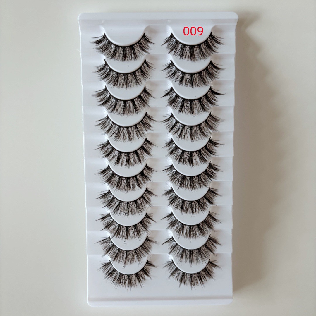 10 pares de sentimientos de la madre de tallo duro cómics Little Devil pestañas postizas Las pestañas postizas de tallo duro pueden soportar pestañas postizas