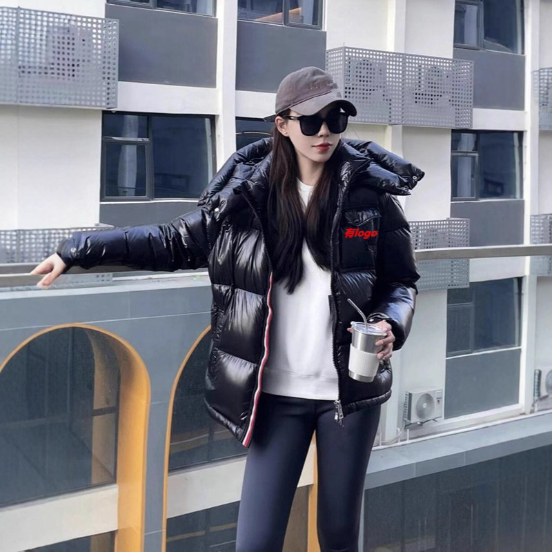 Three-Color Webbing Hooded down Jacket for Men and Women, Thickeneded Jacket with Hood and Detachable Montbeliard