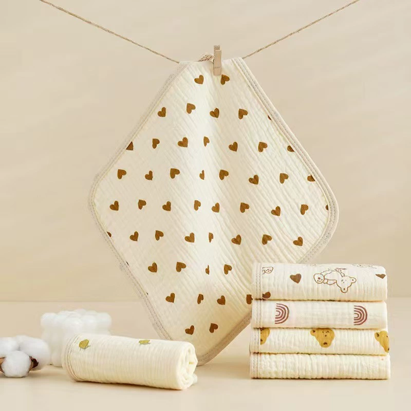 Высокоплотный хлопковый четырехслойный марлевый квадратный полотенце 25*25 мультяшный принт впитывает воду мягкое детское детское полотенце слюна