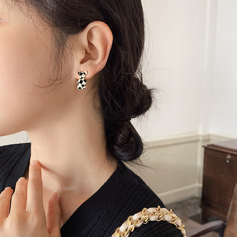 4B804 black (1)