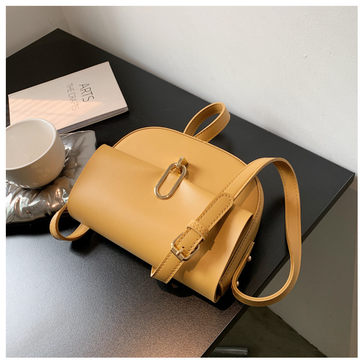 Fashion Solid Color Saddle Bag Wholesale display picture 41