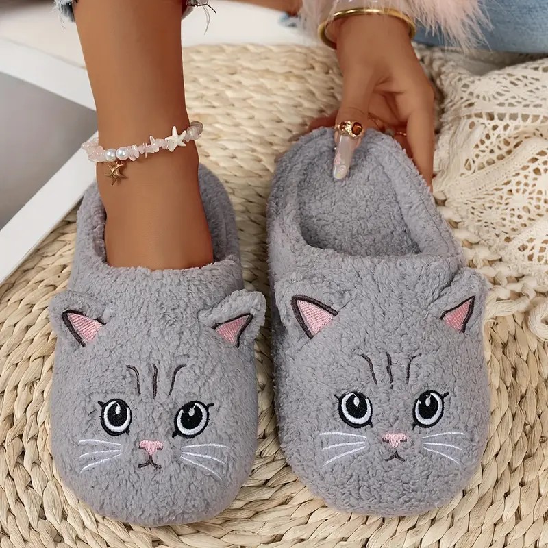Zapatillas de algodón gatos transfronterizas de mujeres otoño y invierno domésticas impermeables impermeables impermeables silenciosas calentadas zapatillas de pelo de dibujos animados