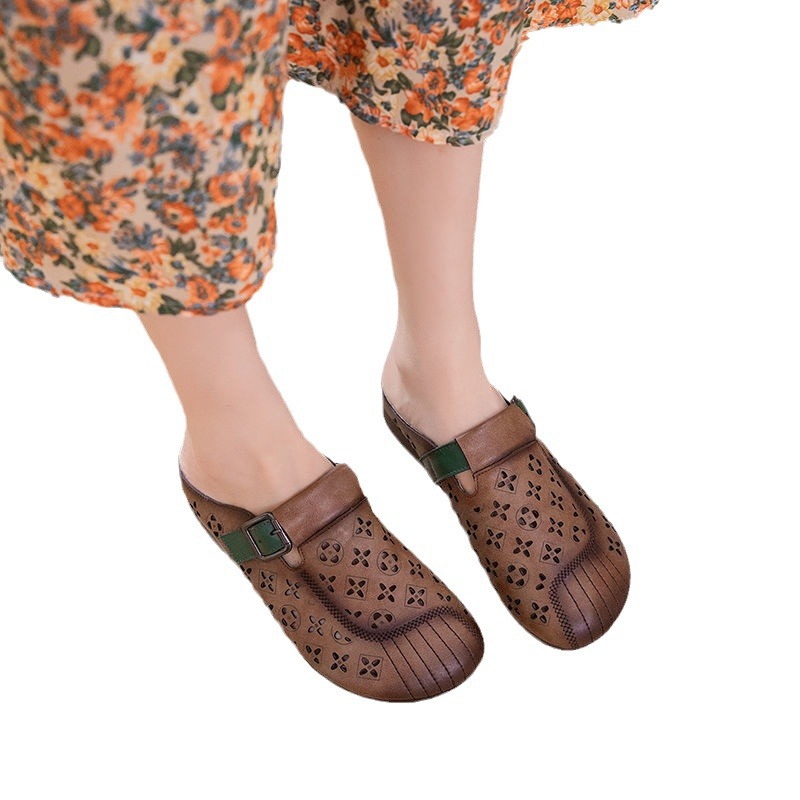 Summer non-slip retro ethnic Crocs-style slippers
