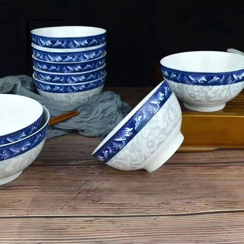 青花磁器の碗のホテルの食器の業務用の碗の大きい碗の食事の碗の闘う碗のスープの碗の陶磁器の小さい顔の碗の青い花の焼きそばの碗|undefined