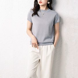 女式毛呢外套;毛衣;女式羊绒衫