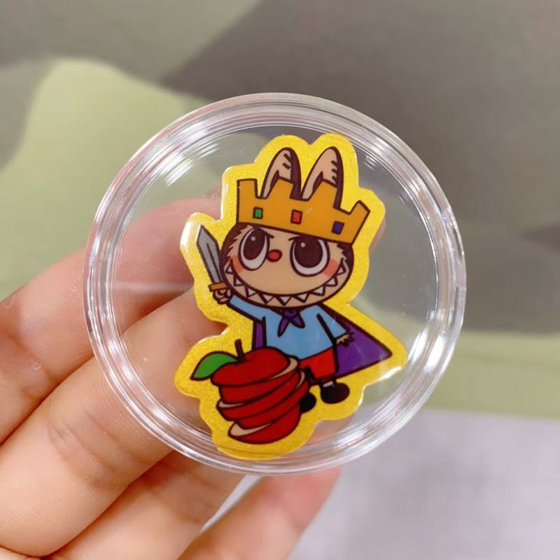 ラブブ labubu 携帯電話ステッカー 2mg 漫画かわいい新年幸運の色金フレーク水貝 999 純金卸売|undefined