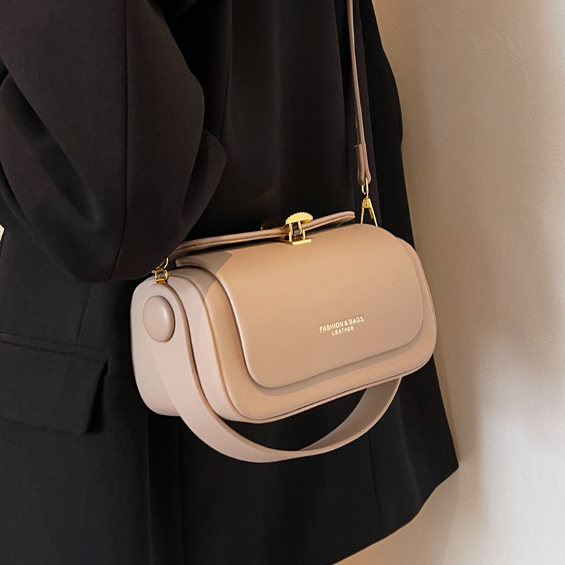 Cross-Border Hot Sale Women's New Luxury Korean Niche Fashion Handheld Box Bag Single Shoulder Crossbody Small Square Bag - Thumbnail 4