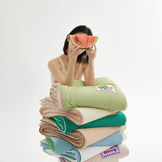 2024 Summer New Type A Fruit Cold Feeling Thin Quilt Machine Washable Soybean Fiber Summer Cool Quilt Live Wholesale Cover Quilt