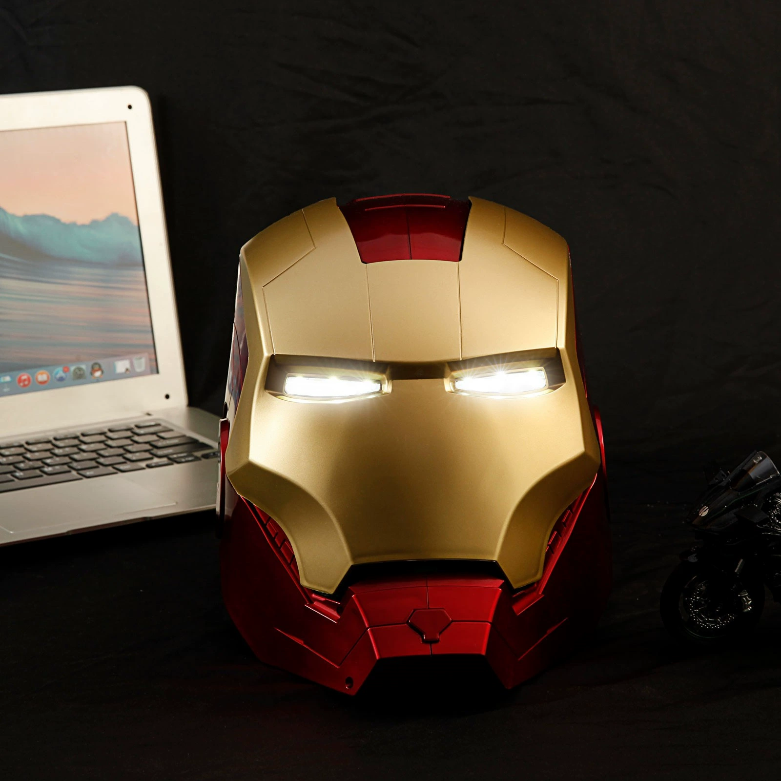 Шлем, маска, светящиеся перчатки для детей и взрослых, косплей
